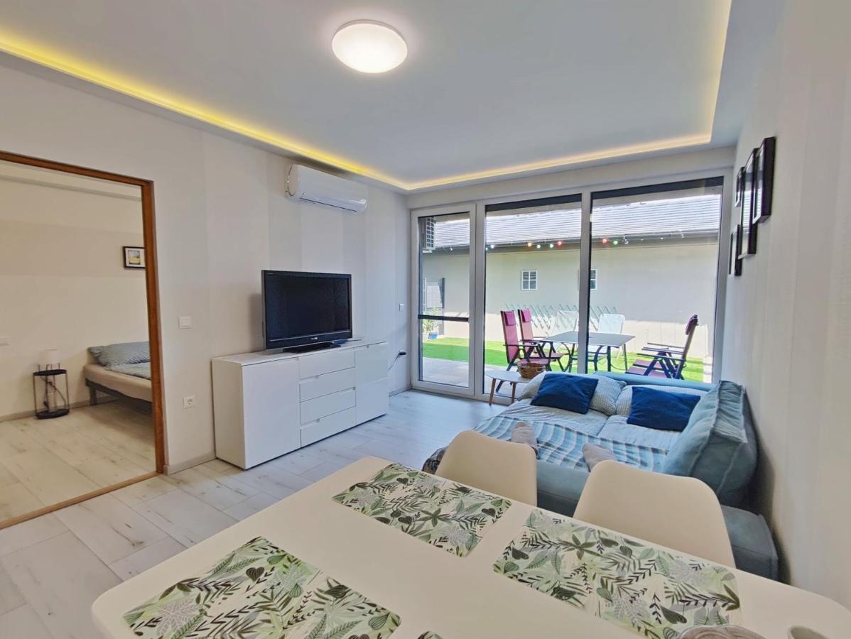 Petit Paul Apartman Кестхей Экстерьер фото